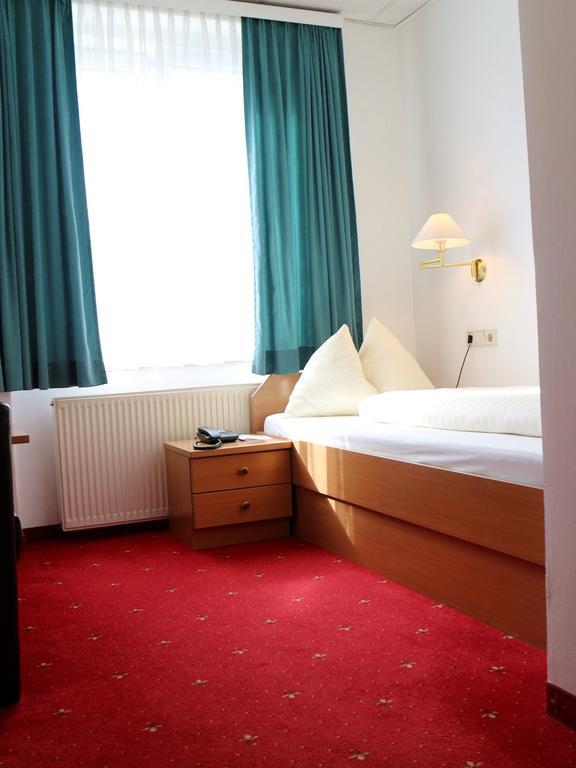 Hotel Gasthof Kasino Villach Zimmer foto