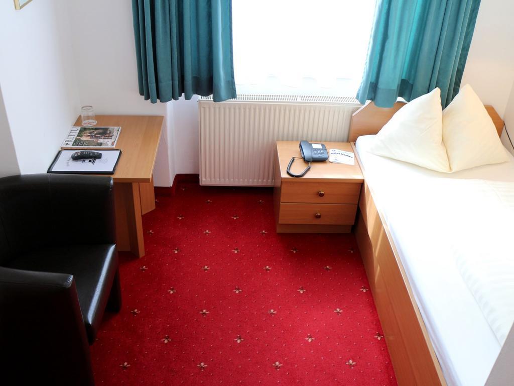 Hotel Gasthof Kasino Villach Zimmer foto